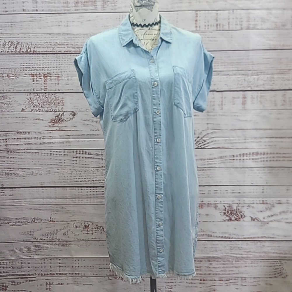 Thread & Supply shirt 👕 dress